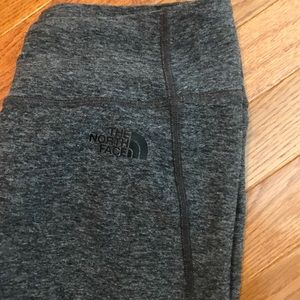 New Skinny North Face Cropped/Capri Legging